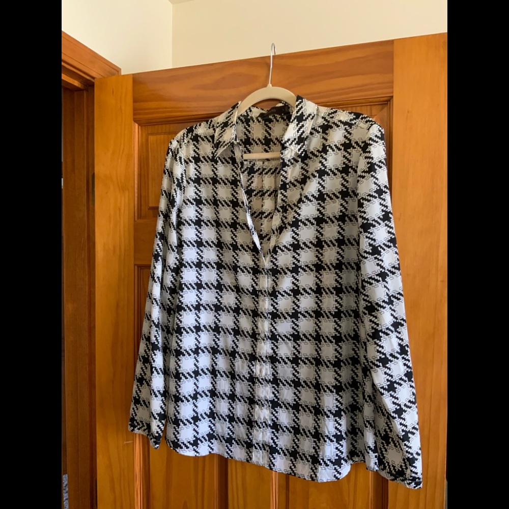 The Limited Houndstooth Blouse Sz LG